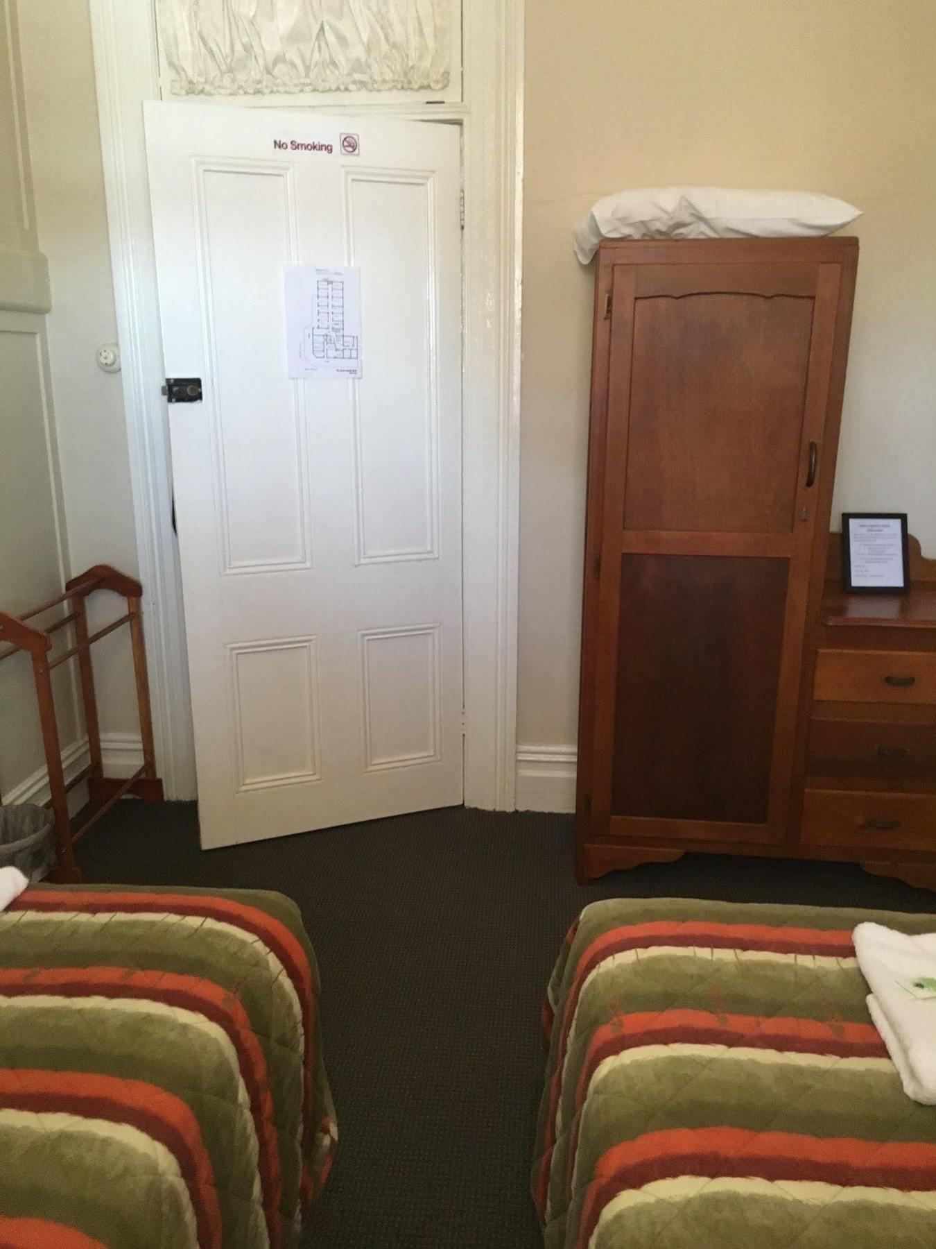 Great Central Hotel Glen Innes Extérieur photo