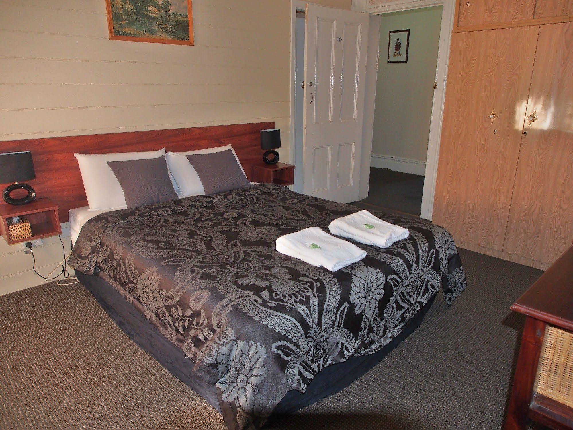 Great Central Hotel Glen Innes Extérieur photo